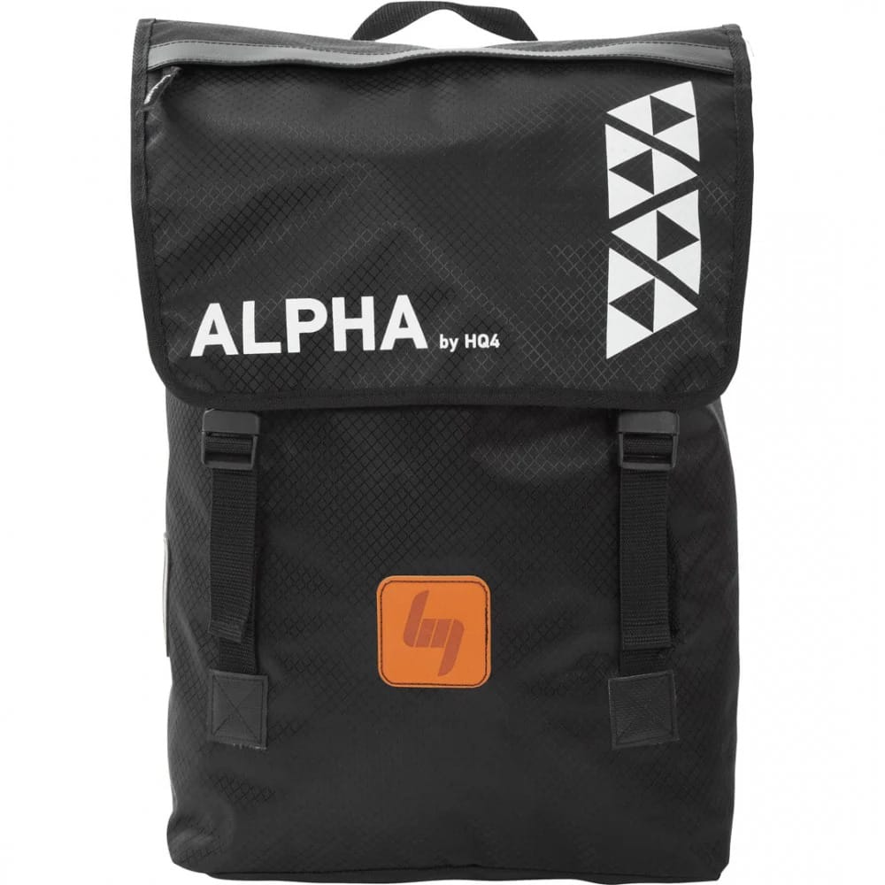 HQ Alpha - Ses her i sin taske