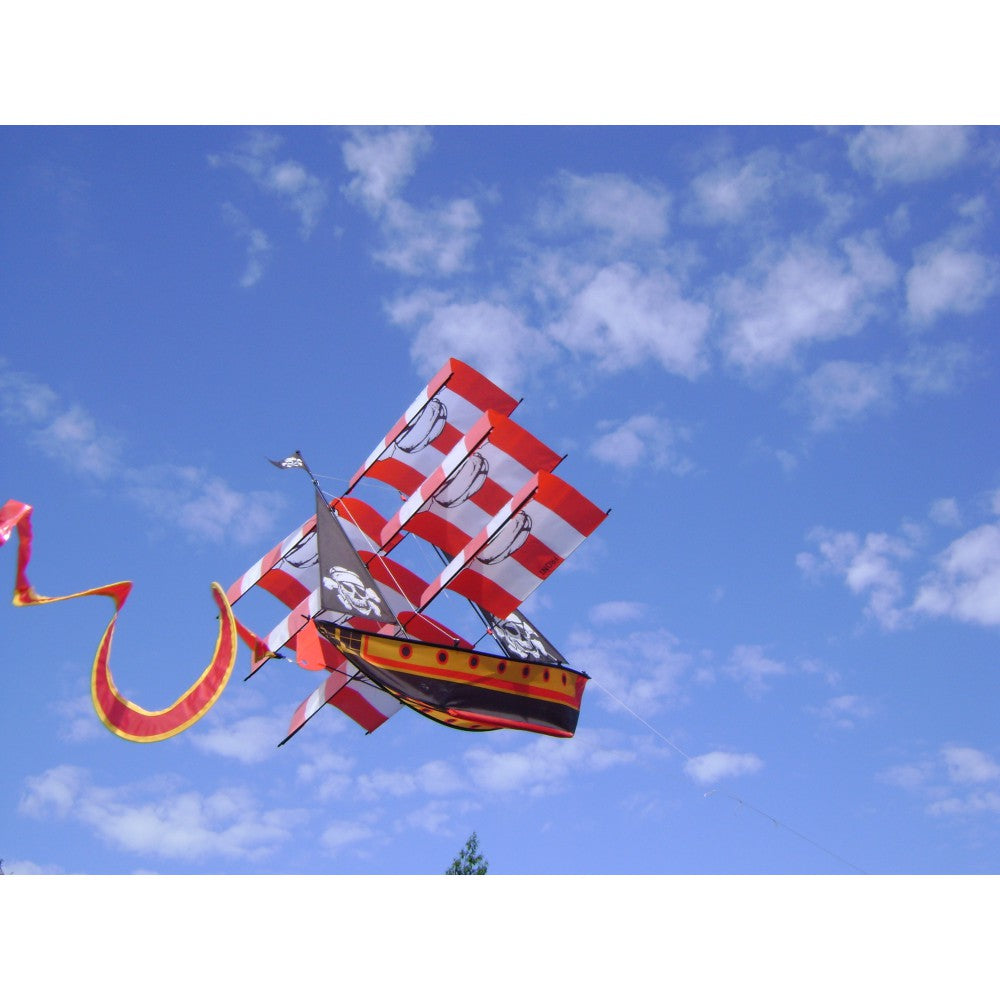 x-kites-3d-piratskib-drage-i-luft